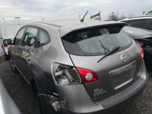 NISSAN ROGUE SV 2011