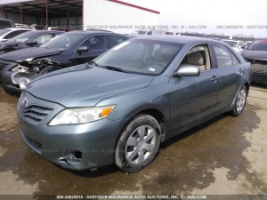 TOYOTA CAMRY LE 2011 