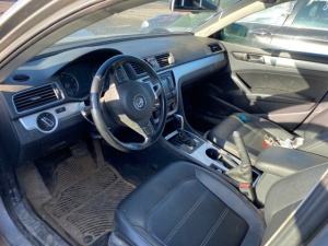 VOLKSWAGEN PASSAT SE 2013